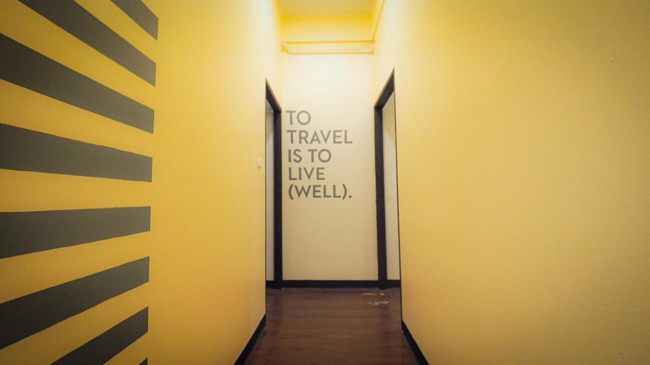 I-Sleep Silom Hostel Bangkok Exteriör bild