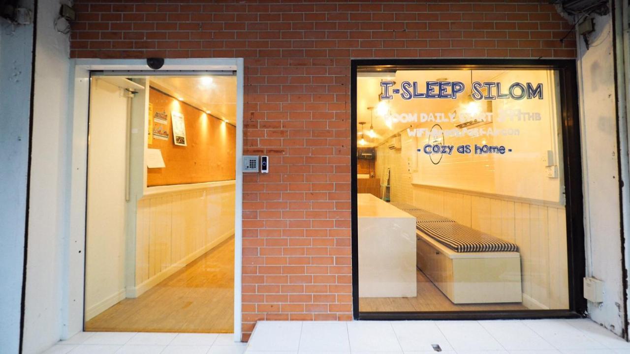 I-Sleep Silom Hostel Bangkok Exteriör bild